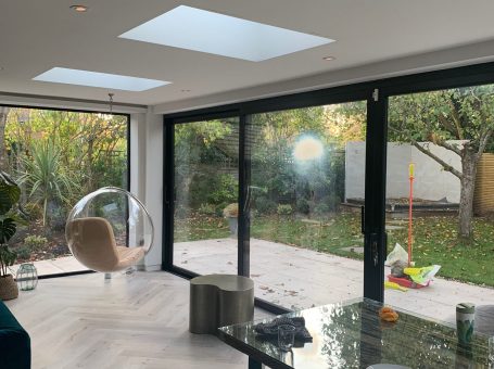 Minimal frame sliding door supplier